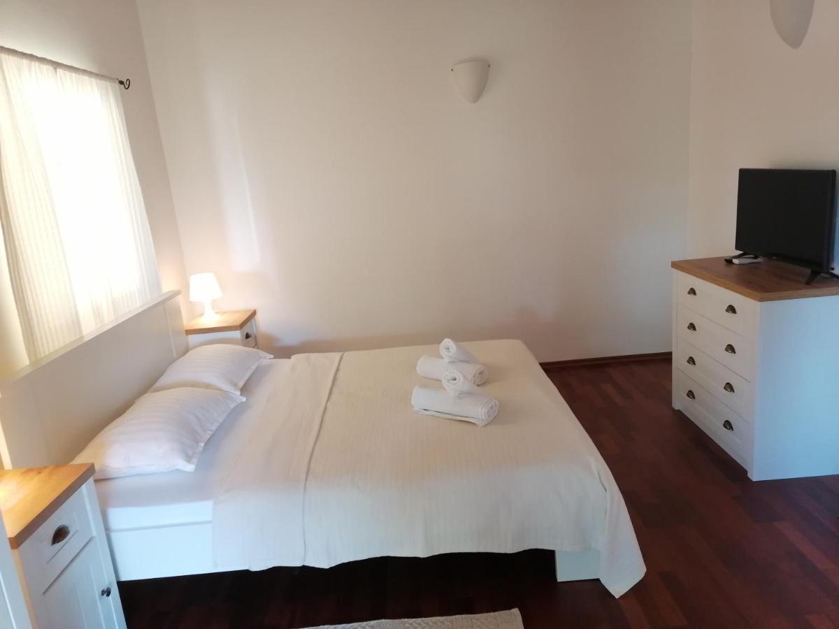 Apartments Fra & Mar With Swimming Pool In 2025 Sorici 외부 사진