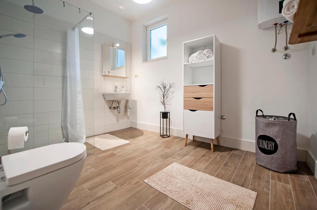 Apartments Fra & Mar With Swimming Pool In 2025 Sorici 외부 사진